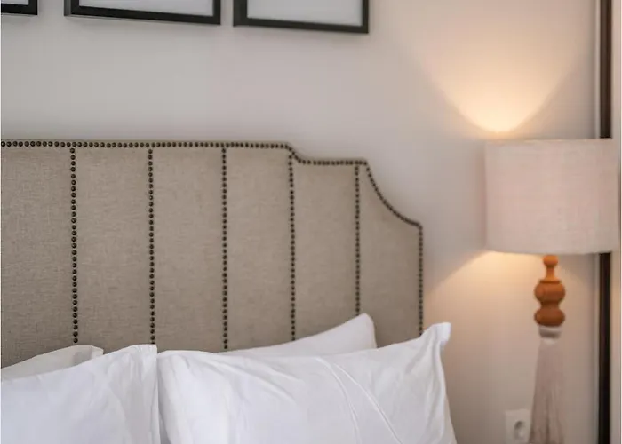 Alina 3br Pool Free Airport Pickup & Fast Wifi Нуса-Дуа