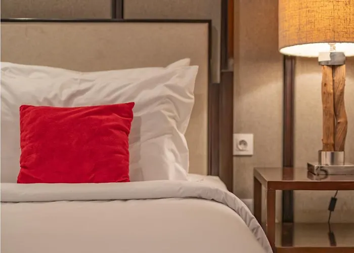 Alina 3br Pool Free Airport Pickup & Fast Wifi * Нуса-Дуа