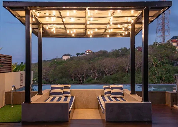 Alina 3br Pool Free Airport Pickup & Fast Wifi